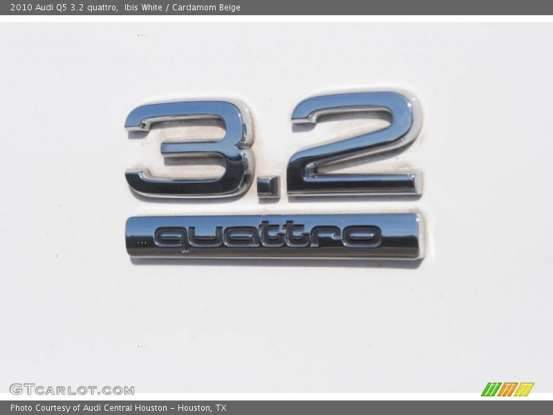 Ibis White / Cardamom Beige 2010 Audi Q5 3.2 quattro