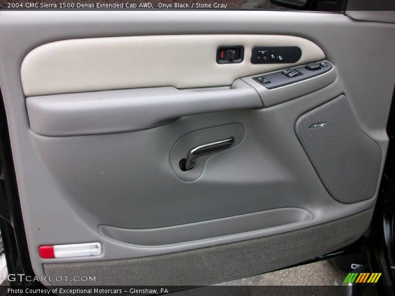 Onyx Black / Stone Gray 2004 GMC Sierra 1500 Denali Extended Cab AWD
