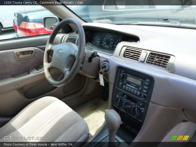 Cashmere Beige Metallic / Oak 1999 Toyota Camry CE