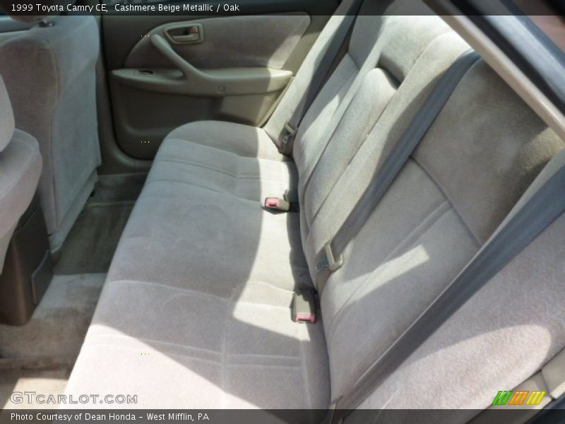 Cashmere Beige Metallic / Oak 1999 Toyota Camry CE