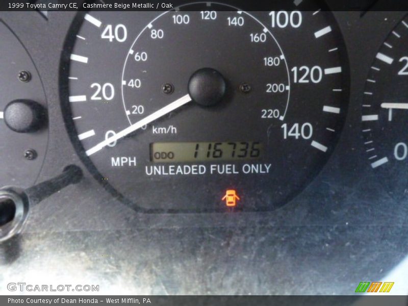 Cashmere Beige Metallic / Oak 1999 Toyota Camry CE