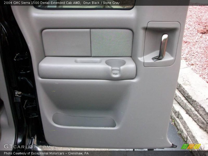 Onyx Black / Stone Gray 2004 GMC Sierra 1500 Denali Extended Cab AWD
