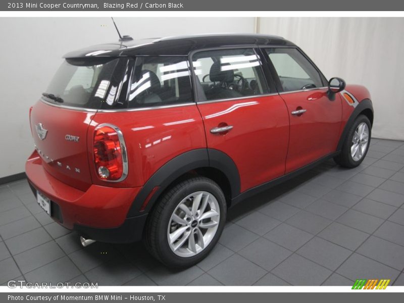 Blazing Red / Carbon Black 2013 Mini Cooper Countryman