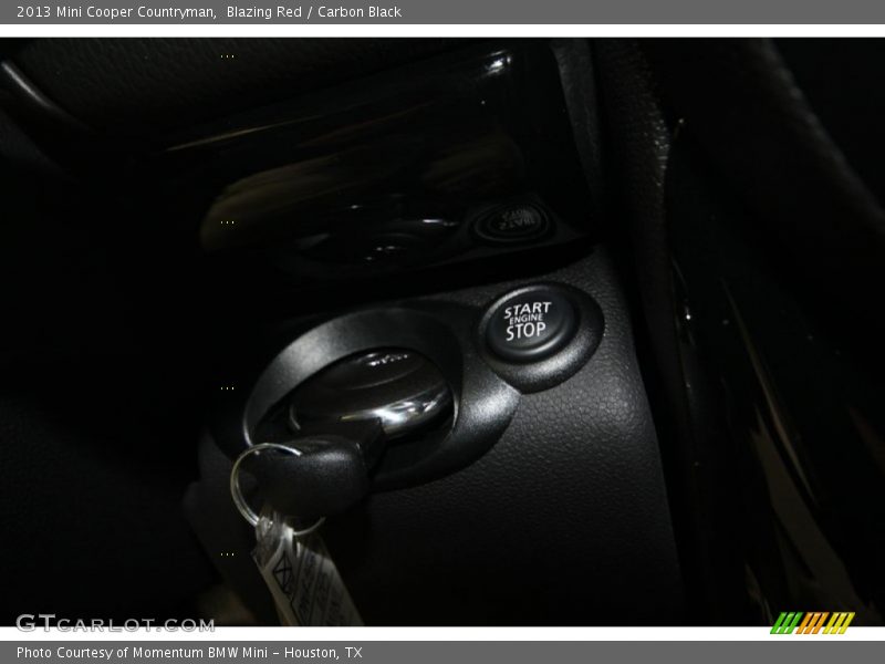 Blazing Red / Carbon Black 2013 Mini Cooper Countryman