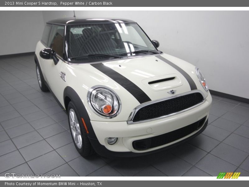 Pepper White / Carbon Black 2013 Mini Cooper S Hardtop