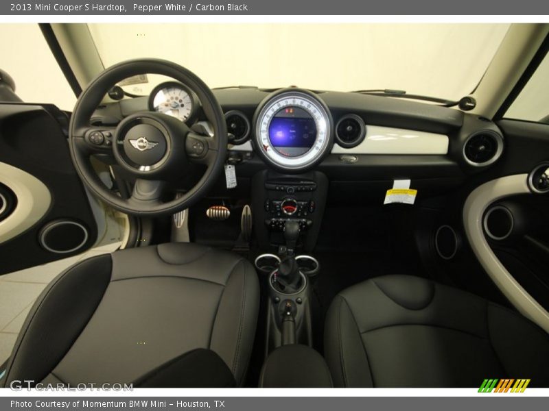 Pepper White / Carbon Black 2013 Mini Cooper S Hardtop