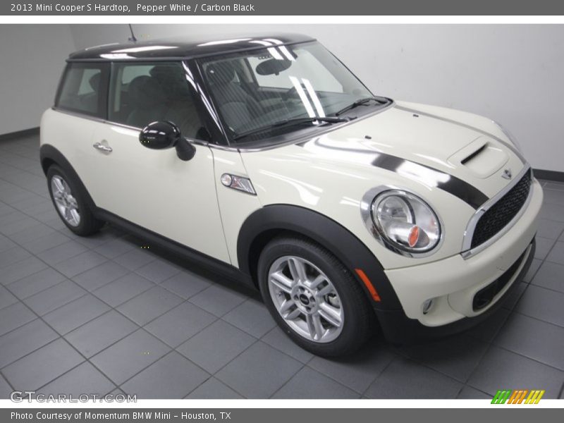 Pepper White / Carbon Black 2013 Mini Cooper S Hardtop