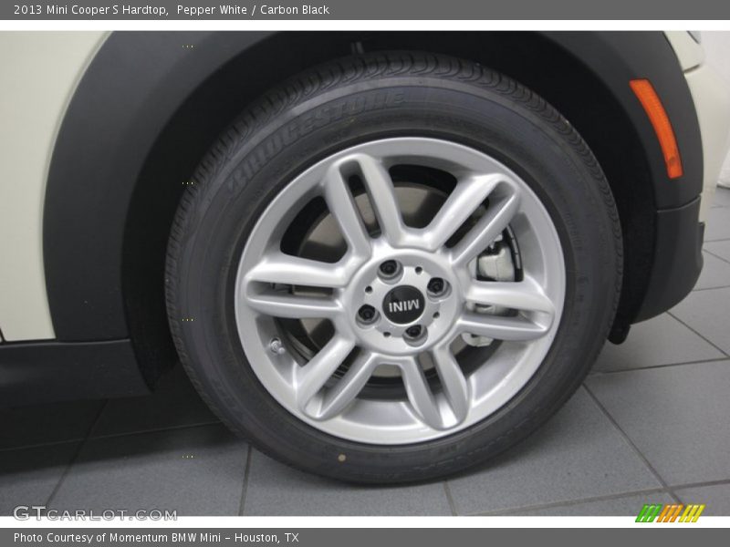 Pepper White / Carbon Black 2013 Mini Cooper S Hardtop
