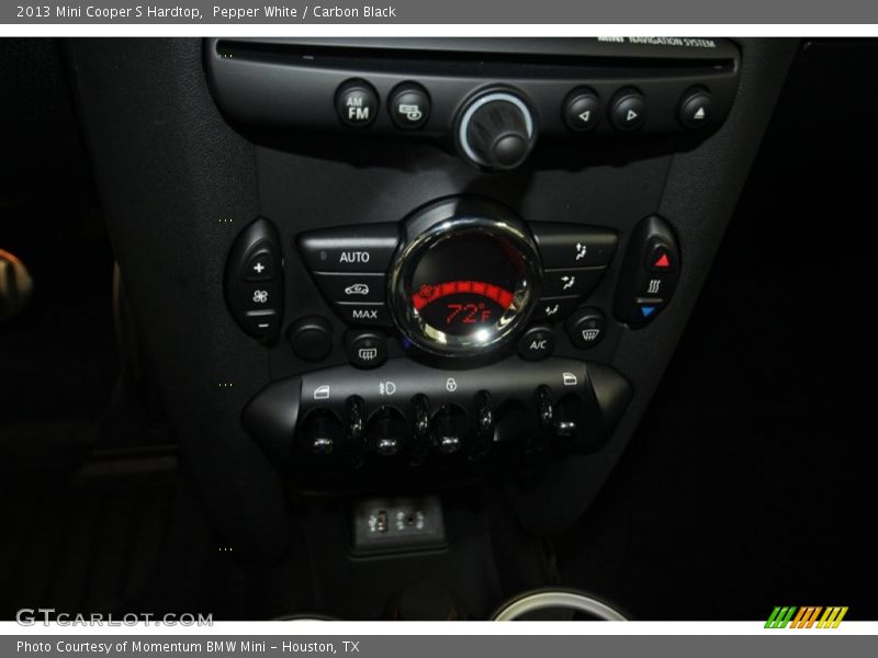 Pepper White / Carbon Black 2013 Mini Cooper S Hardtop
