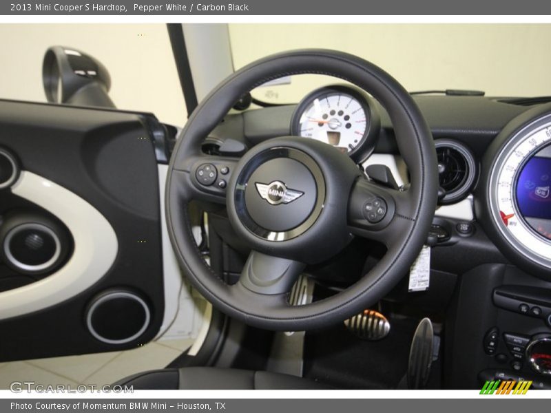 Pepper White / Carbon Black 2013 Mini Cooper S Hardtop
