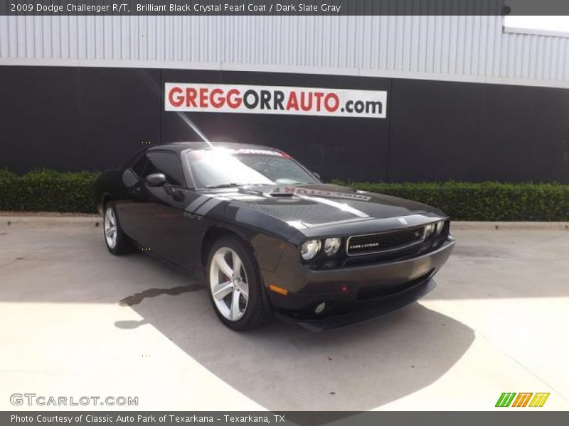Brilliant Black Crystal Pearl Coat / Dark Slate Gray 2009 Dodge Challenger R/T