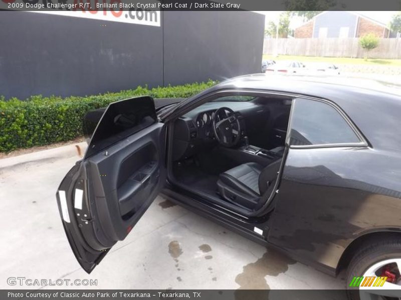 Brilliant Black Crystal Pearl Coat / Dark Slate Gray 2009 Dodge Challenger R/T