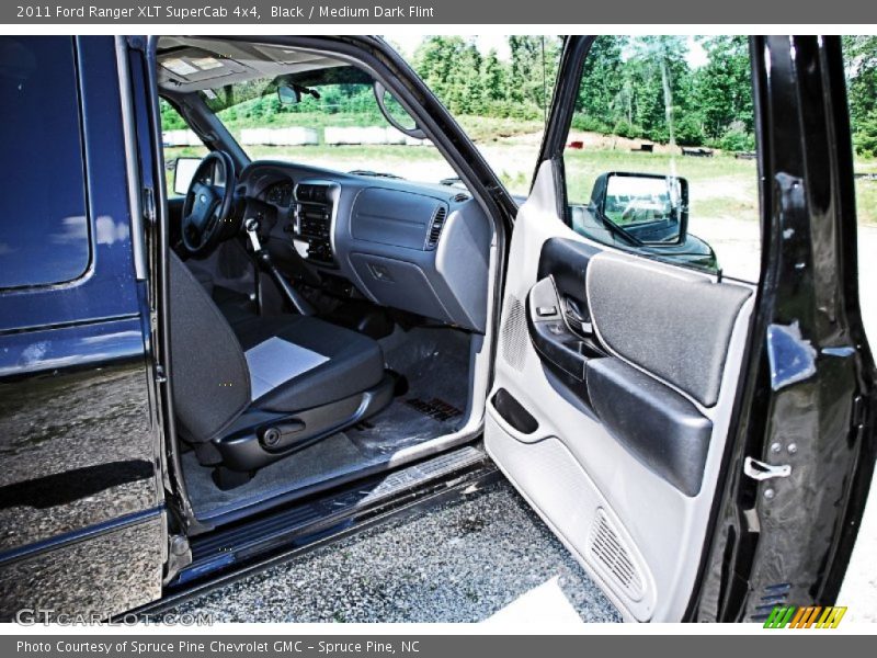Black / Medium Dark Flint 2011 Ford Ranger XLT SuperCab 4x4