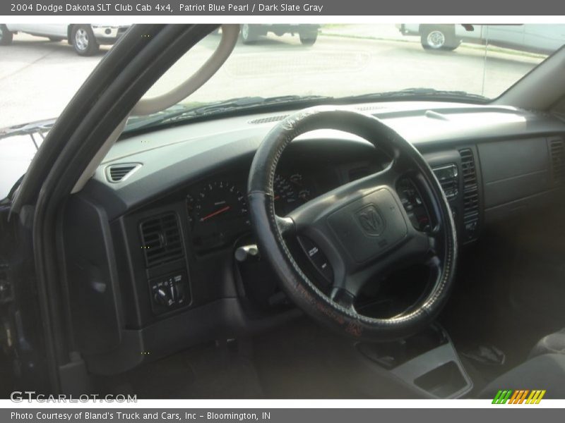 Patriot Blue Pearl / Dark Slate Gray 2004 Dodge Dakota SLT Club Cab 4x4