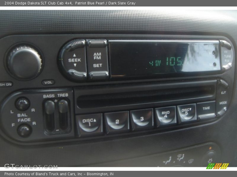 Patriot Blue Pearl / Dark Slate Gray 2004 Dodge Dakota SLT Club Cab 4x4