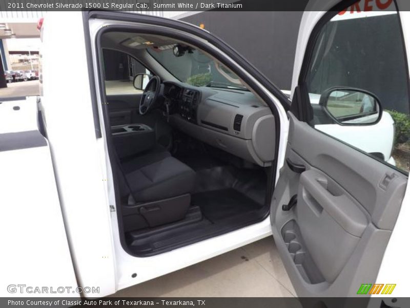 Summit White / Dark Titanium 2011 Chevrolet Silverado 1500 LS Regular Cab