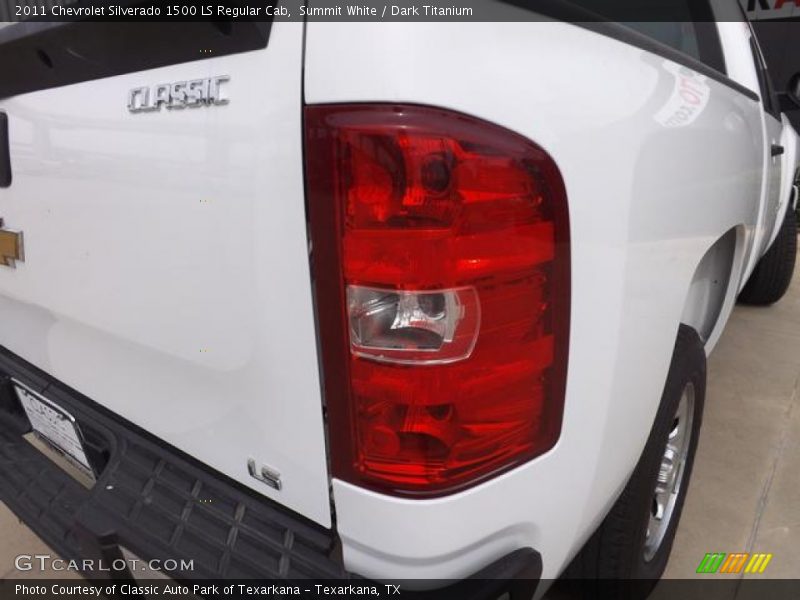 Summit White / Dark Titanium 2011 Chevrolet Silverado 1500 LS Regular Cab