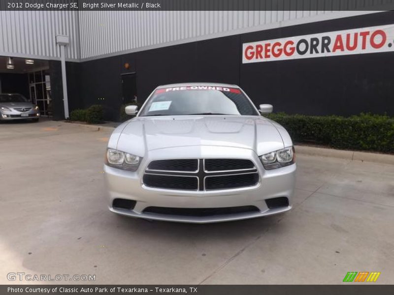 Bright Silver Metallic / Black 2012 Dodge Charger SE