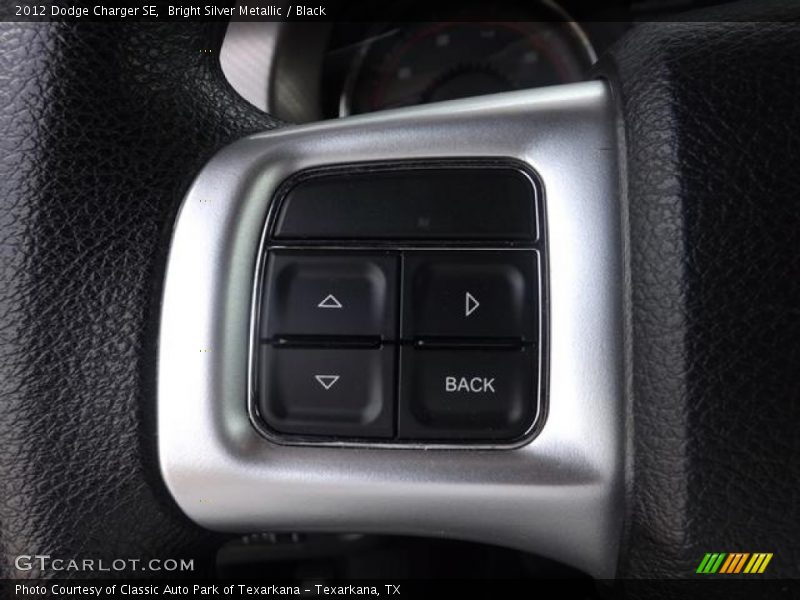 Bright Silver Metallic / Black 2012 Dodge Charger SE