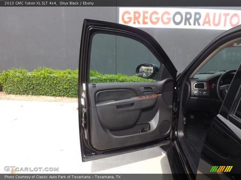 Onyx Black / Ebony 2013 GMC Yukon XL SLT 4x4