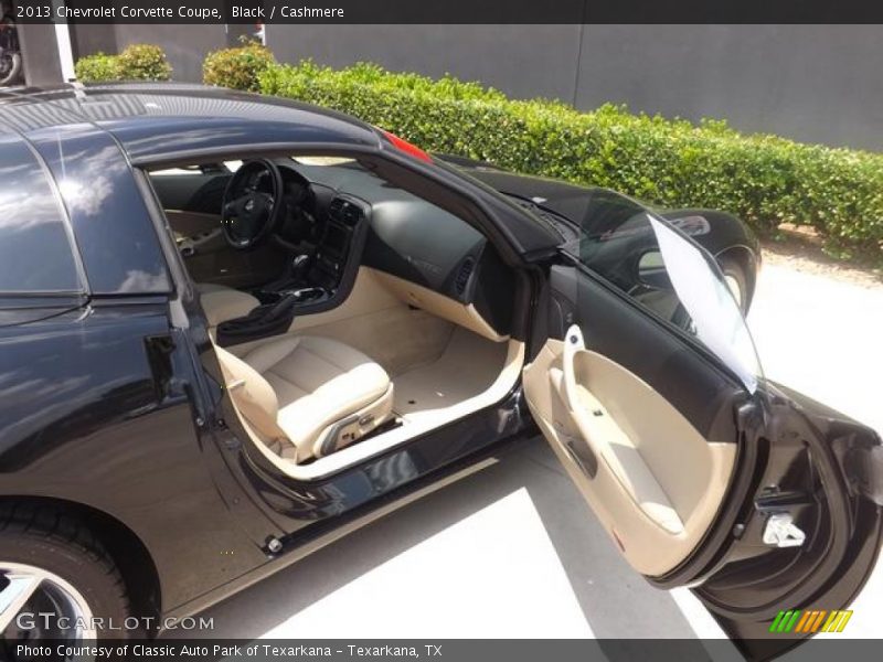 Black / Cashmere 2013 Chevrolet Corvette Coupe