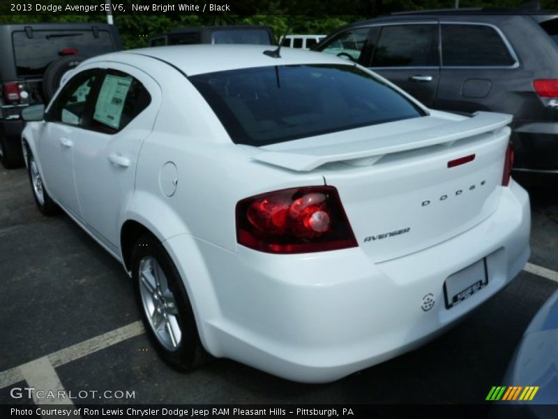New Bright White / Black 2013 Dodge Avenger SE V6