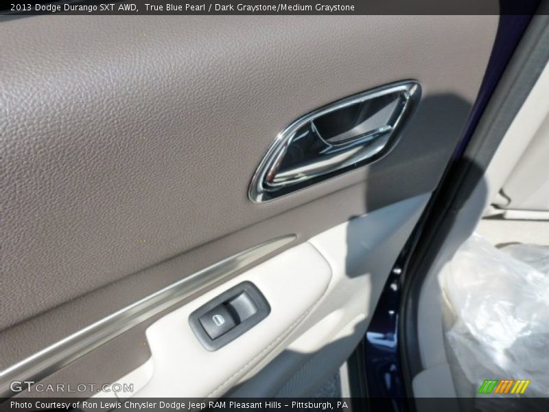 True Blue Pearl / Dark Graystone/Medium Graystone 2013 Dodge Durango SXT AWD