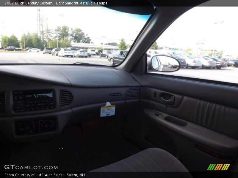 Light Sandrift Metallic / Taupe 2002 Buick Century Custom