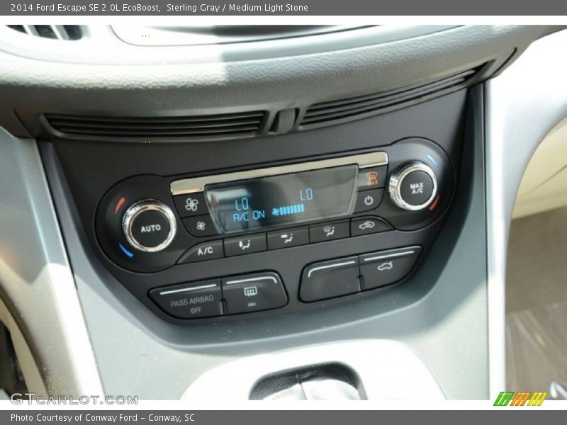 Controls of 2014 Escape SE 2.0L EcoBoost
