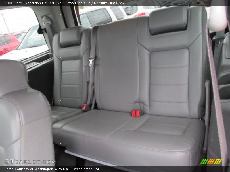 Rear Seat of 2006 Expedition Limited 4x4