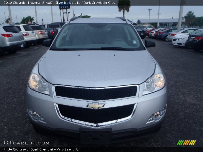 Silver Ice Metallic / Dark Gray/Light Gray 2010 Chevrolet Traverse LS AWD