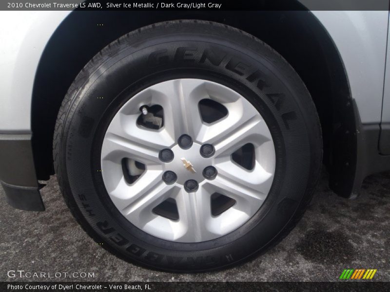 Silver Ice Metallic / Dark Gray/Light Gray 2010 Chevrolet Traverse LS AWD