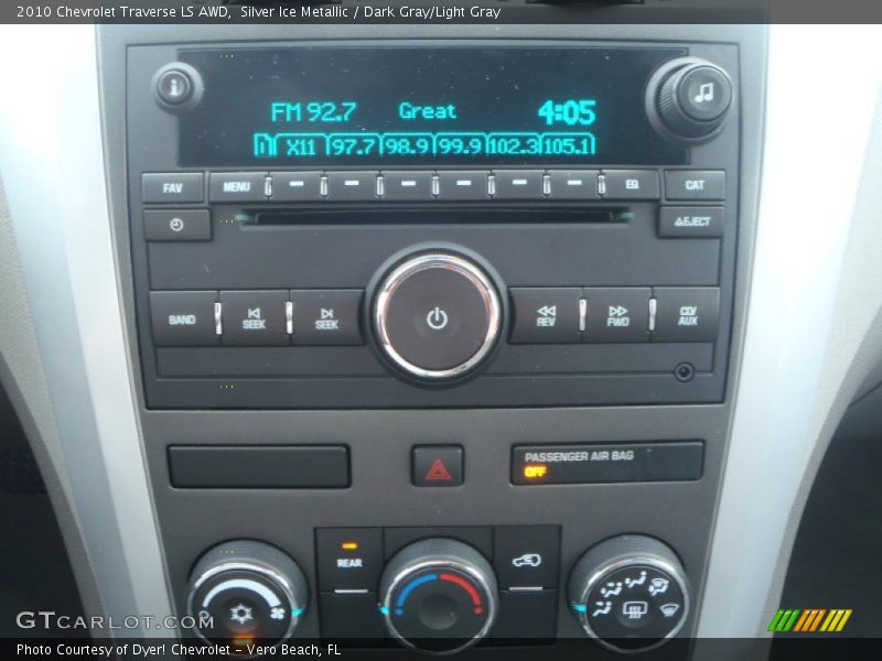 Silver Ice Metallic / Dark Gray/Light Gray 2010 Chevrolet Traverse LS AWD