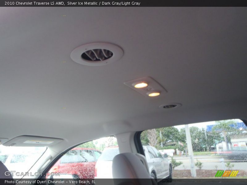 Silver Ice Metallic / Dark Gray/Light Gray 2010 Chevrolet Traverse LS AWD