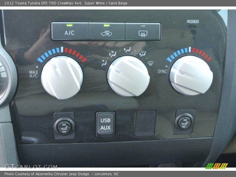 Super White / Sand Beige 2012 Toyota Tundra SR5 TRD CrewMax 4x4