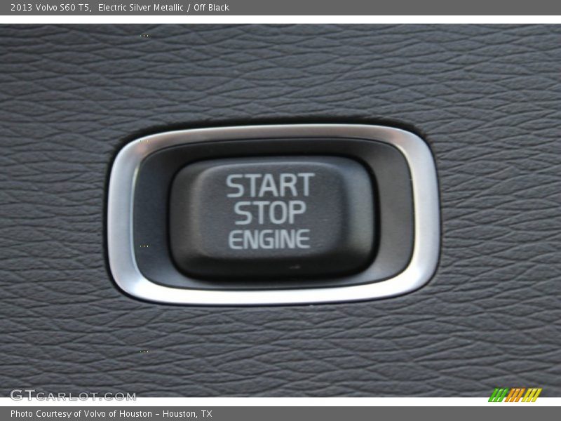 Electric Silver Metallic / Off Black 2013 Volvo S60 T5