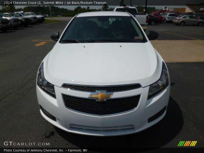 Summit White / Jet Black/Medium Titanium 2014 Chevrolet Cruze LS