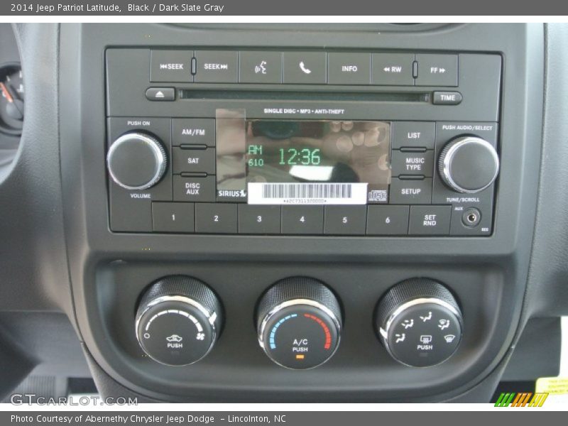 Black / Dark Slate Gray 2014 Jeep Patriot Latitude