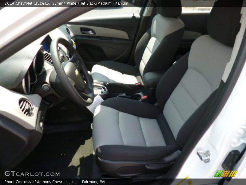 Summit White / Jet Black/Medium Titanium 2014 Chevrolet Cruze LS