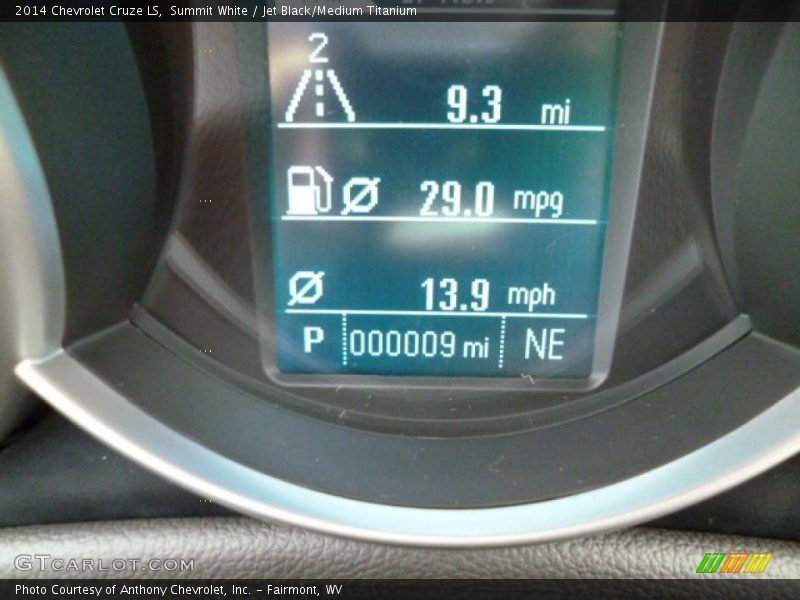 Summit White / Jet Black/Medium Titanium 2014 Chevrolet Cruze LS
