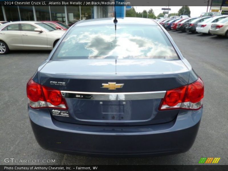 Atlantis Blue Metallic / Jet Black/Medium Titanium 2014 Chevrolet Cruze LS