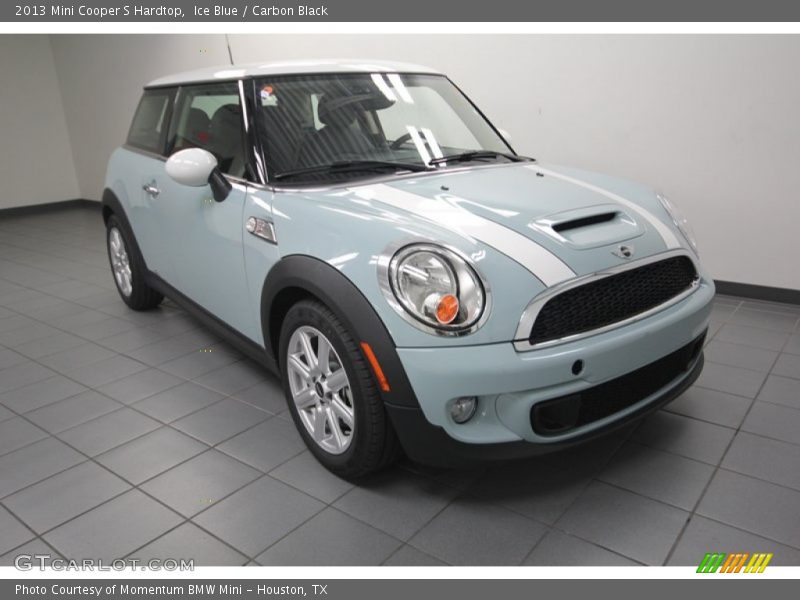 Ice Blue / Carbon Black 2013 Mini Cooper S Hardtop