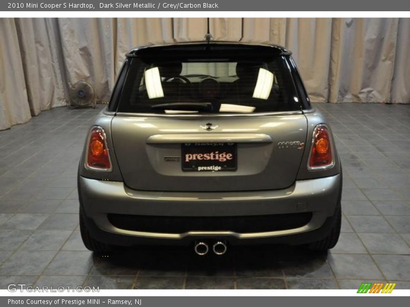 Dark Silver Metallic / Grey/Carbon Black 2010 Mini Cooper S Hardtop