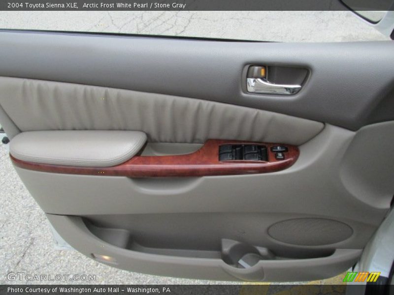 Arctic Frost White Pearl / Stone Gray 2004 Toyota Sienna XLE