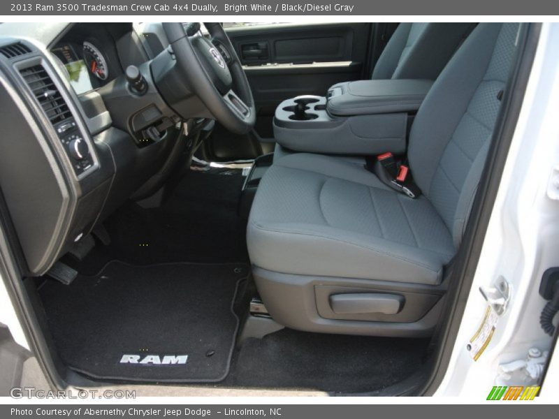 Bright White / Black/Diesel Gray 2013 Ram 3500 Tradesman Crew Cab 4x4 Dually