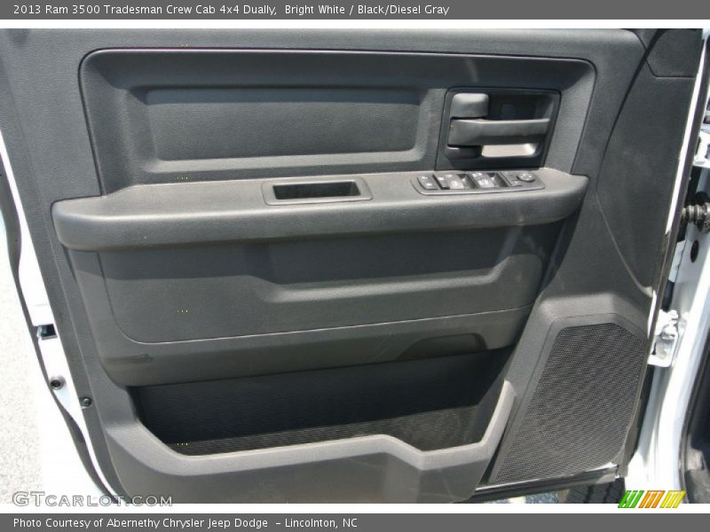 Bright White / Black/Diesel Gray 2013 Ram 3500 Tradesman Crew Cab 4x4 Dually