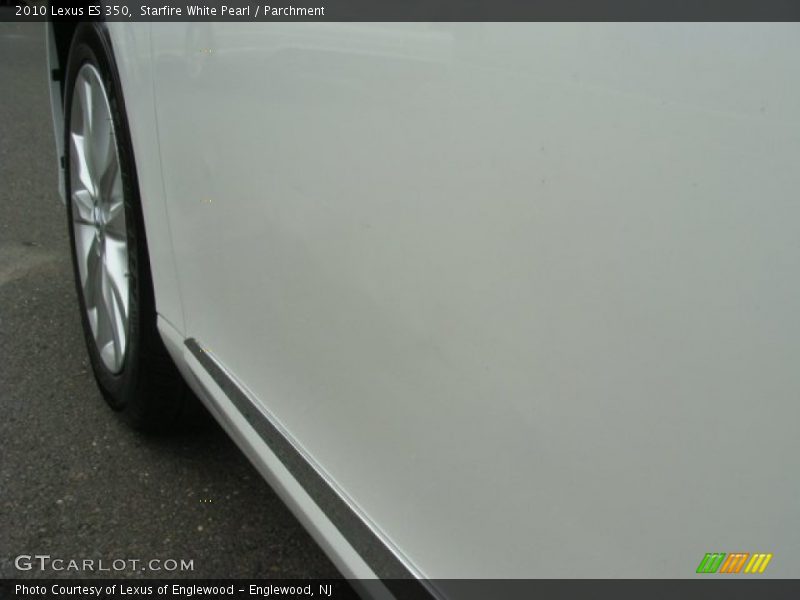 Starfire White Pearl / Parchment 2010 Lexus ES 350