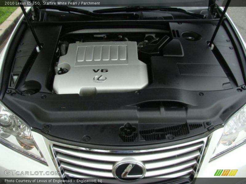 Starfire White Pearl / Parchment 2010 Lexus ES 350