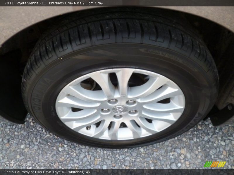 Predawn Gray Mica / Light Gray 2011 Toyota Sienna XLE