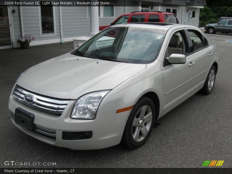 Front 3/4 View of 2008 Fusion SE